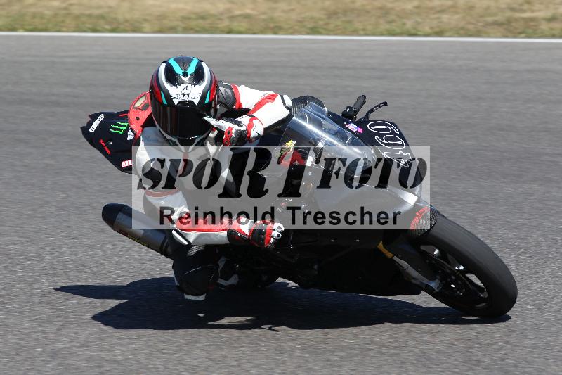 Archiv-2022/54 13.08.2022 Plüss Moto Sport ADR/Freies Fahren/469